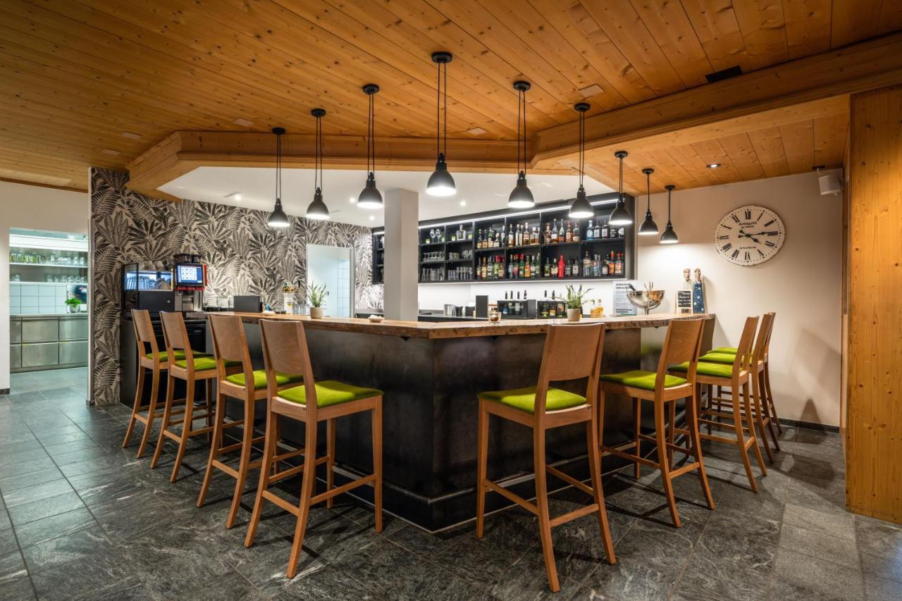 Hotel Alpina Schiers Ngoại thất bức ảnh